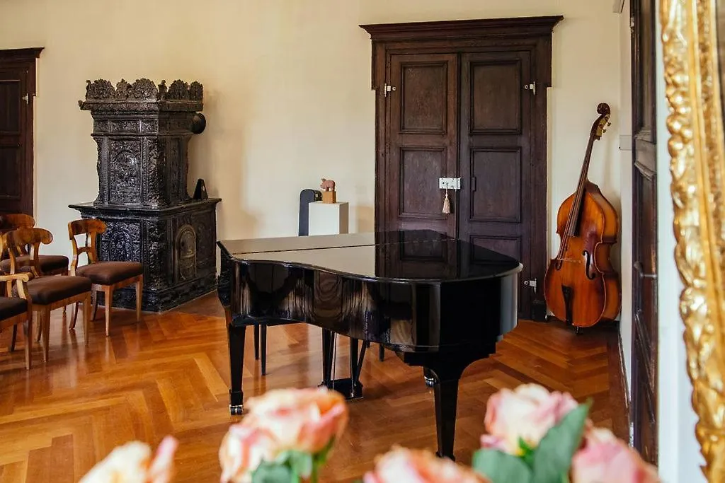 Schlossgut Tunzenberg Mengkofen